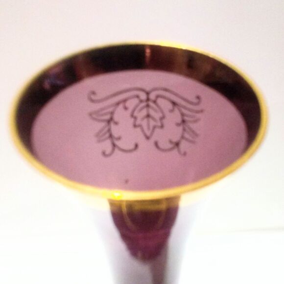 Vintage Bohemian Amethyst Glass Hand Painted Gold Trimmed Vase - Picture 5 of 6